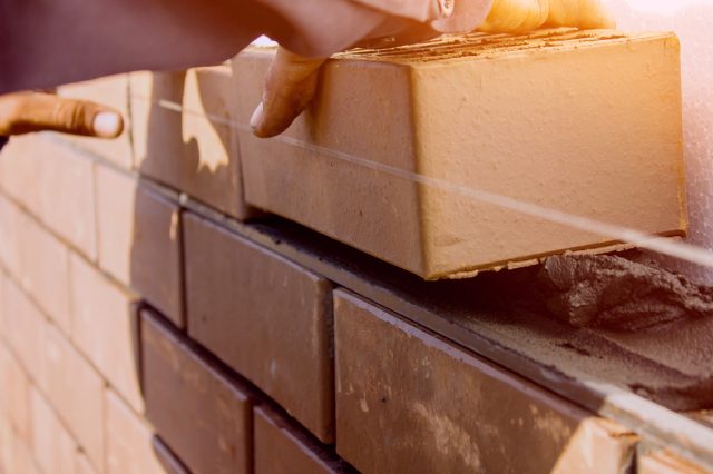 uitzendkracht uitzendkrachten uitzendbureau bouw metselen metselaar metselaars metselwerken